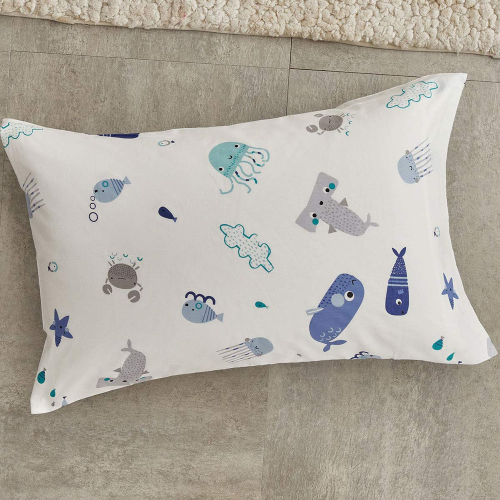 Joyreap cotton close-up texture highlights softness and durability.
