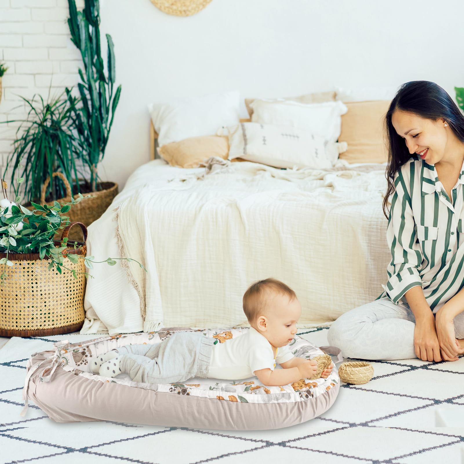 Nest-size compatible Jundetye cover fits most baby nests for quick replacement.