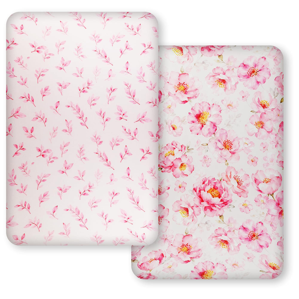 JUNENGCHUANG mini-crib sheet shows stretchy snug fit for a secure surface.