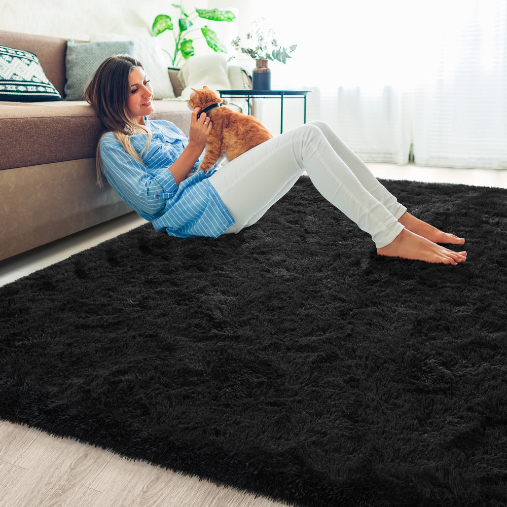 Junovo multi-purpose rug ideal for living rooms and nurseries with versatile color.