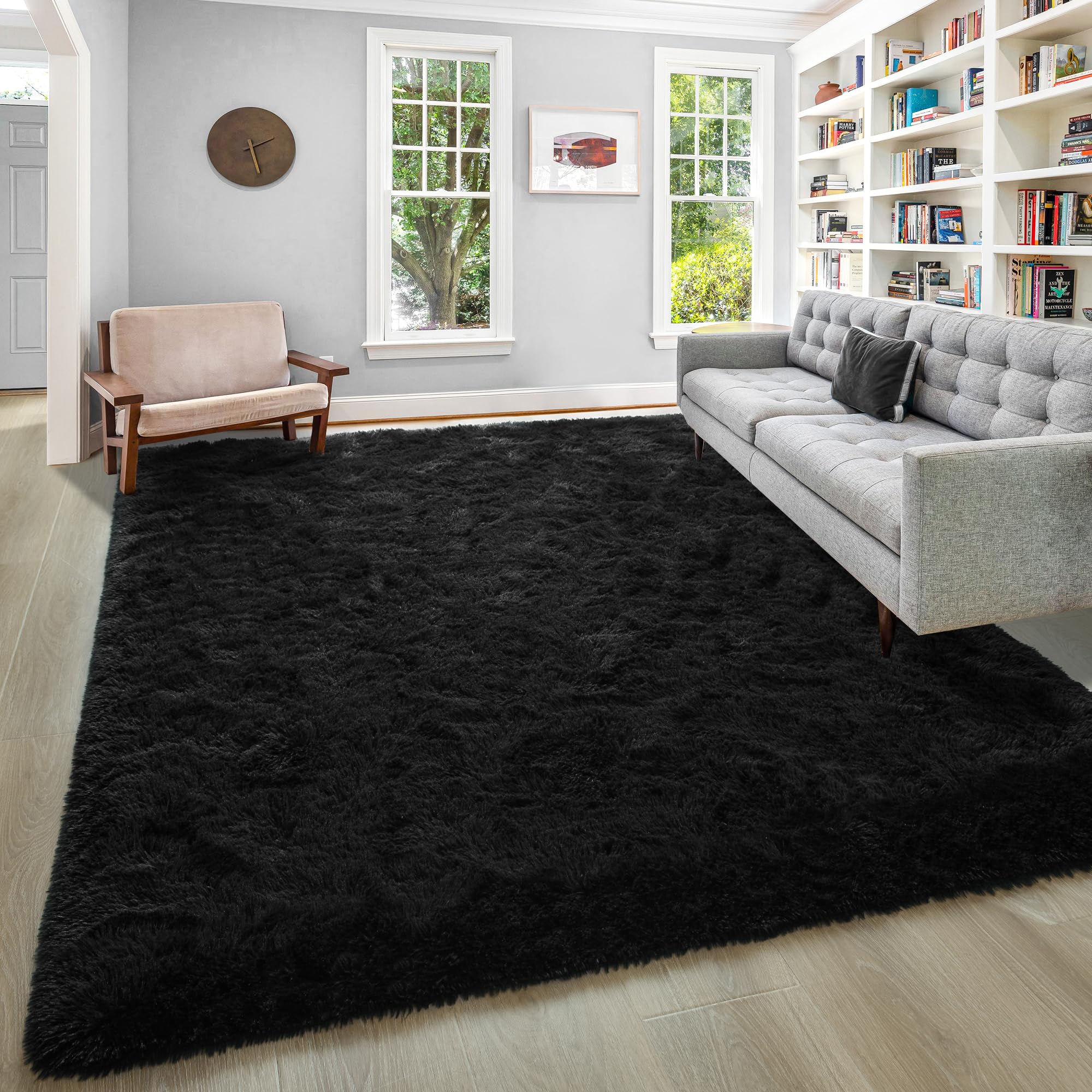 Junovo non-slip bottom dots keep rug in place in kids’ rooms.