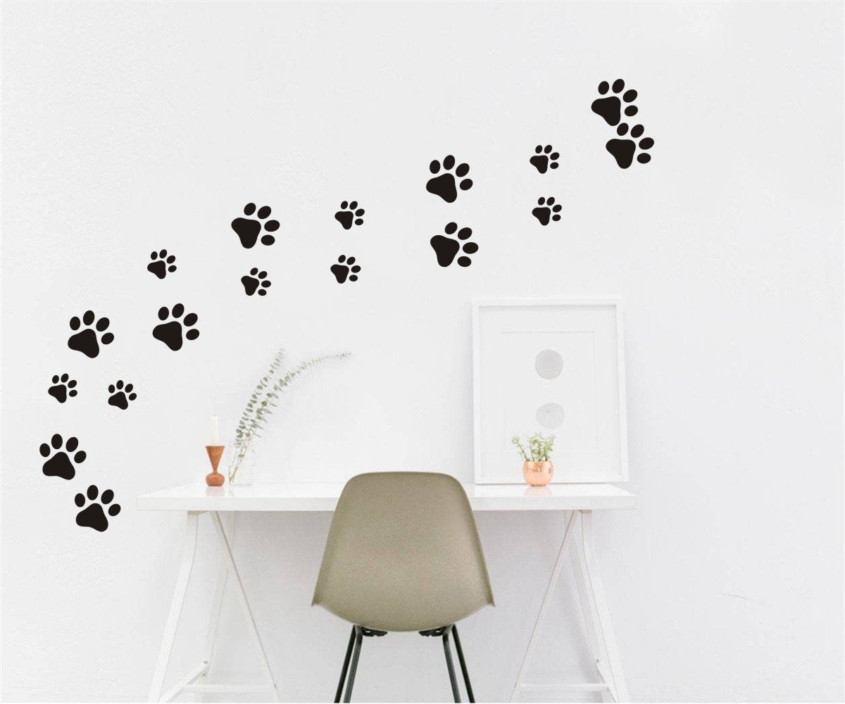 JURUOXIN wall decal with matte finish reduces glare on walls.