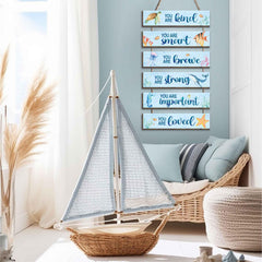 Kadiak teens' bedroom decor placards for stylish, motivational ambiance.