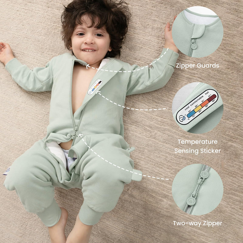 Kaiya Baby organic cotton blend fabric feels soft against delicate skin.