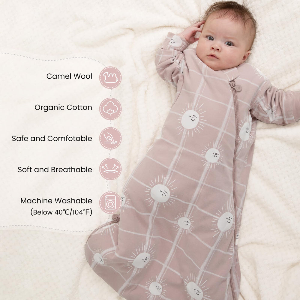 Kaiya Baby sleeping bag bottom zipper for easy night-time diaper changes.