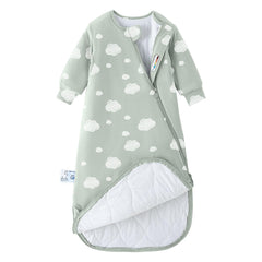 Kaiya Baby long sleeve sleeping bag for 0-6 months promotes safe, breathable sleep.