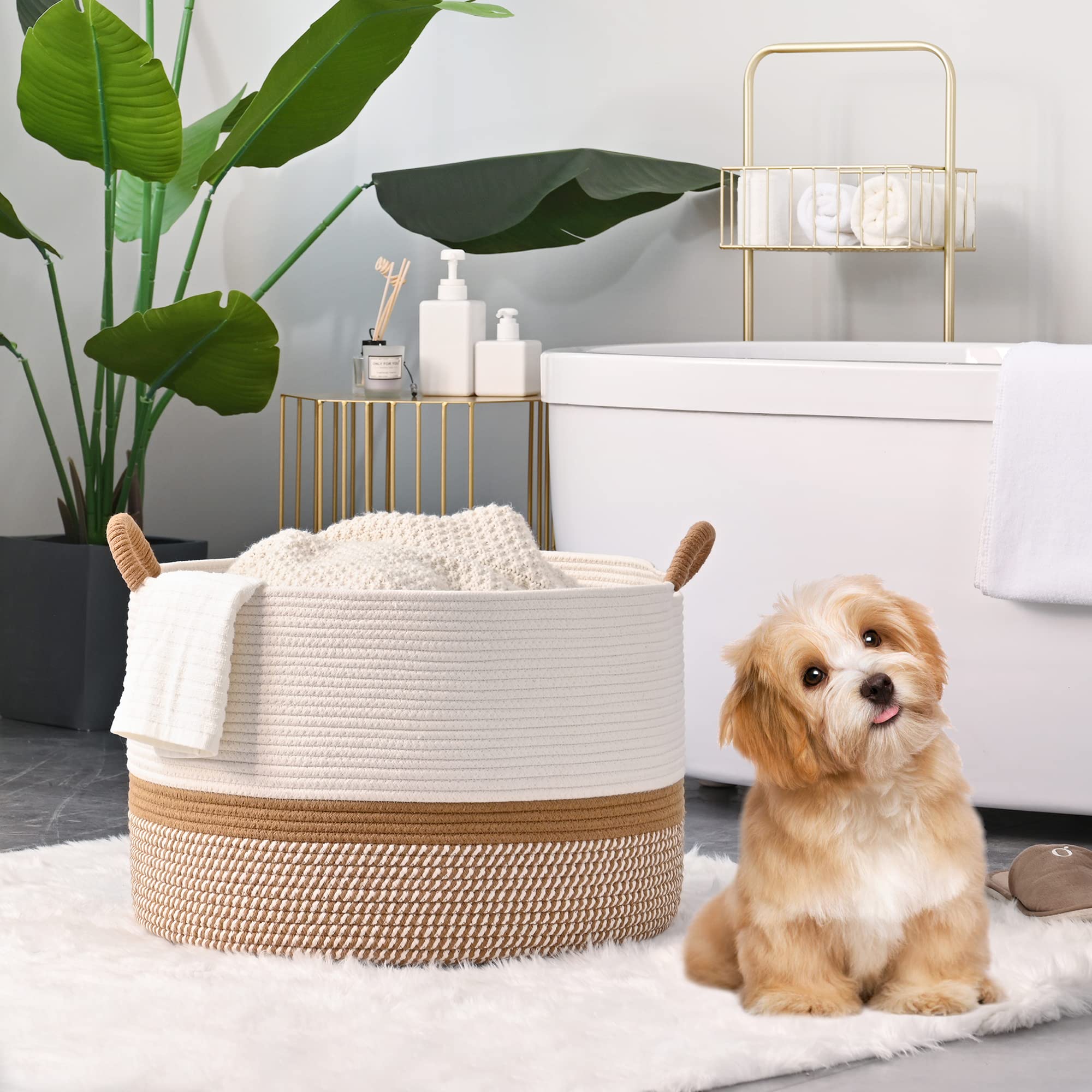 KAKAMAY laundry hamper doubles as a stylish blanket organizer