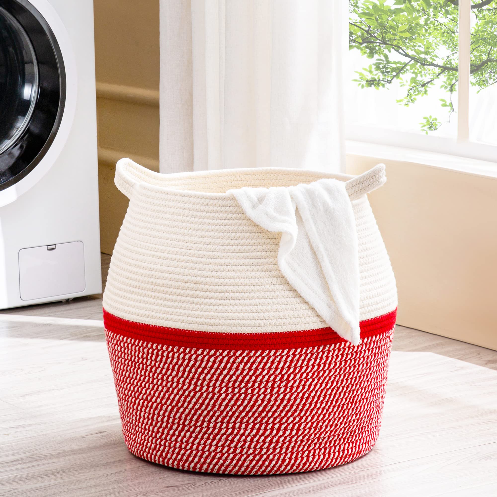 KAKAMAY collapsible laundry basket saves space when not in use