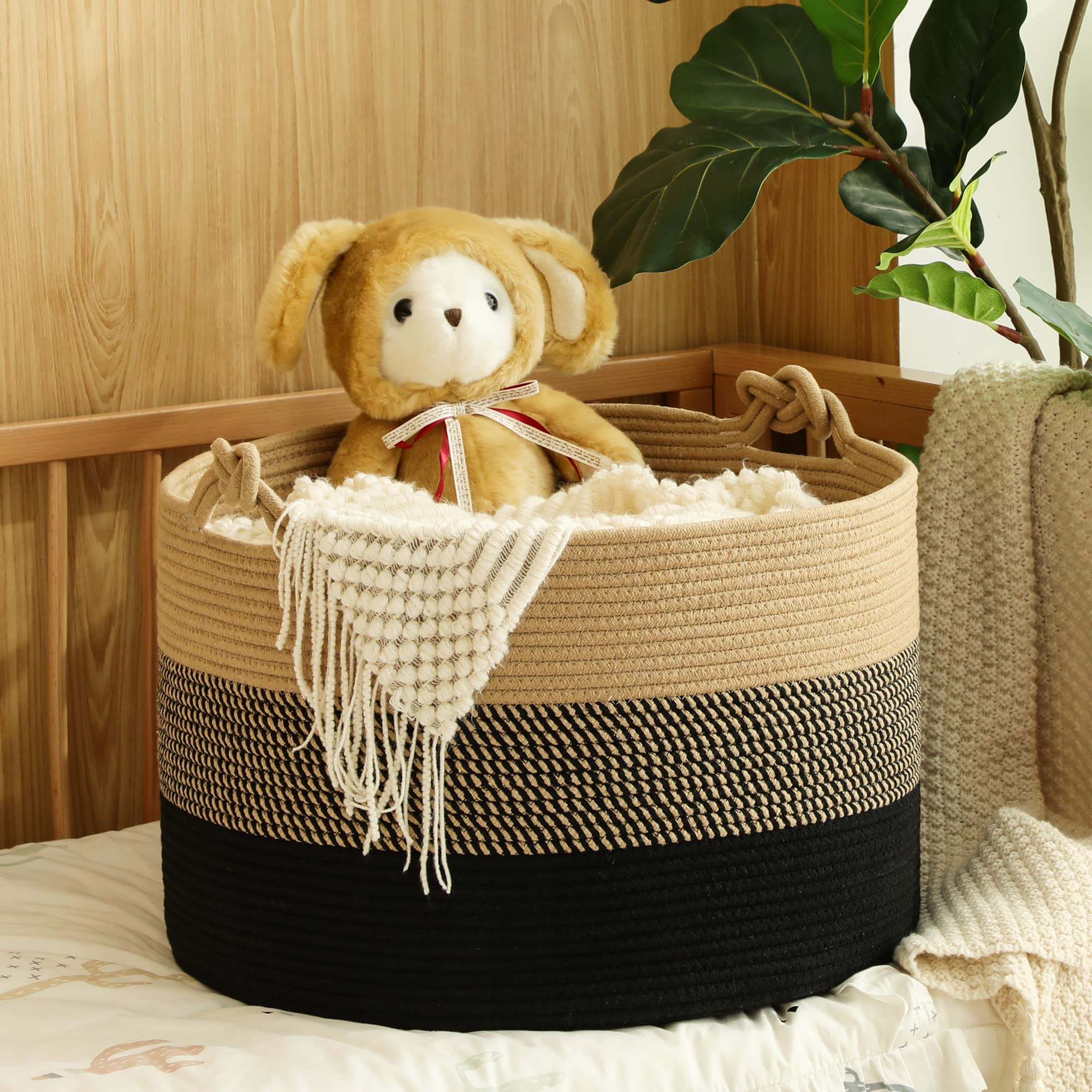 KAKAMAY durable organization basket for home use.