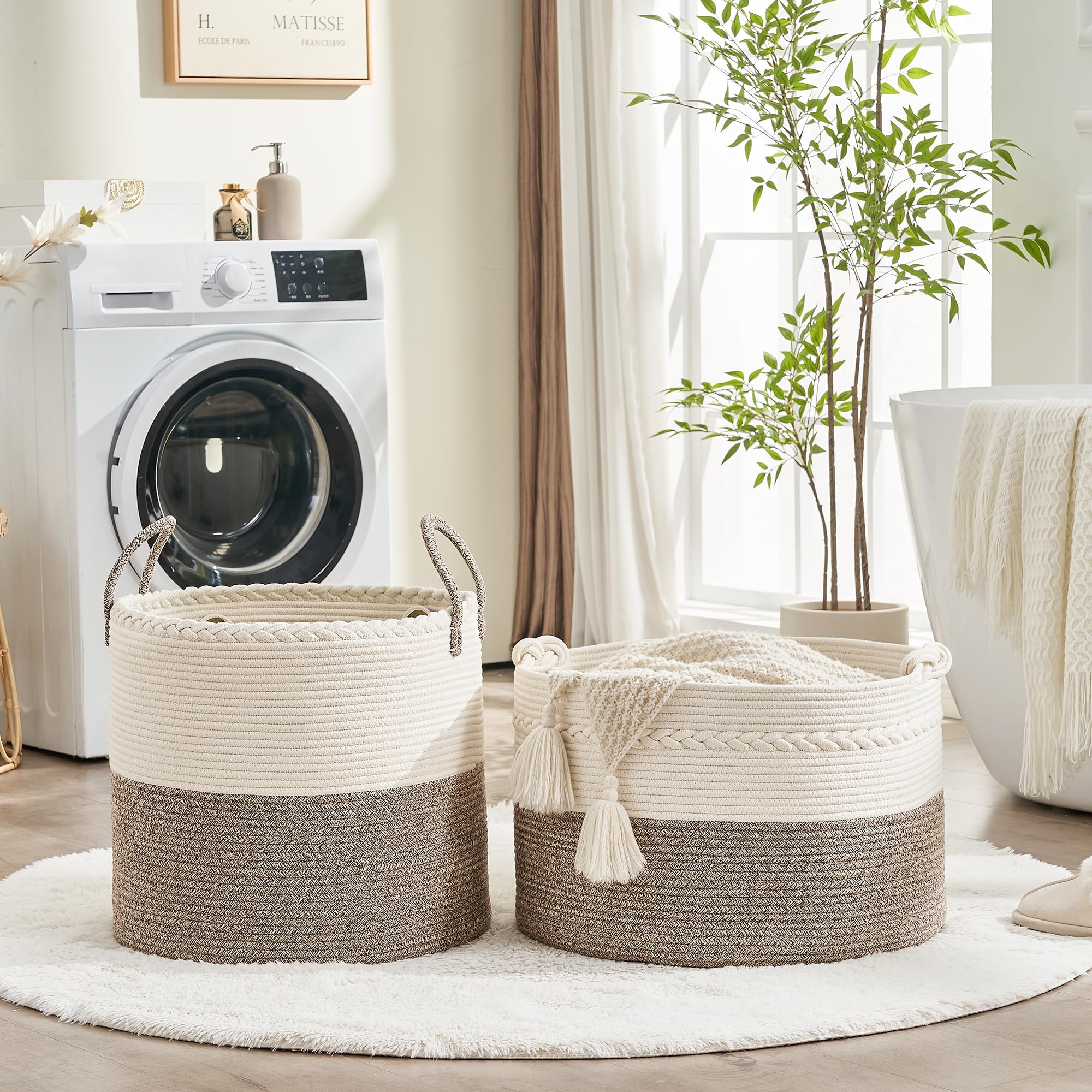 KAKAMAY large blanket basket with folded blankets inside to illustrate capacity