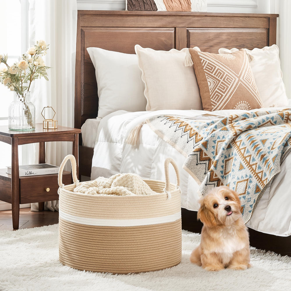 KAKAMAY basket in white and brown complements modern interiors