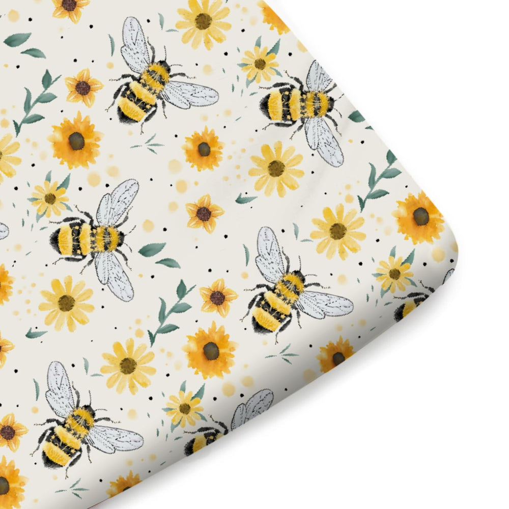 KASTLEE machine-washable crib sheet for easy daily care.