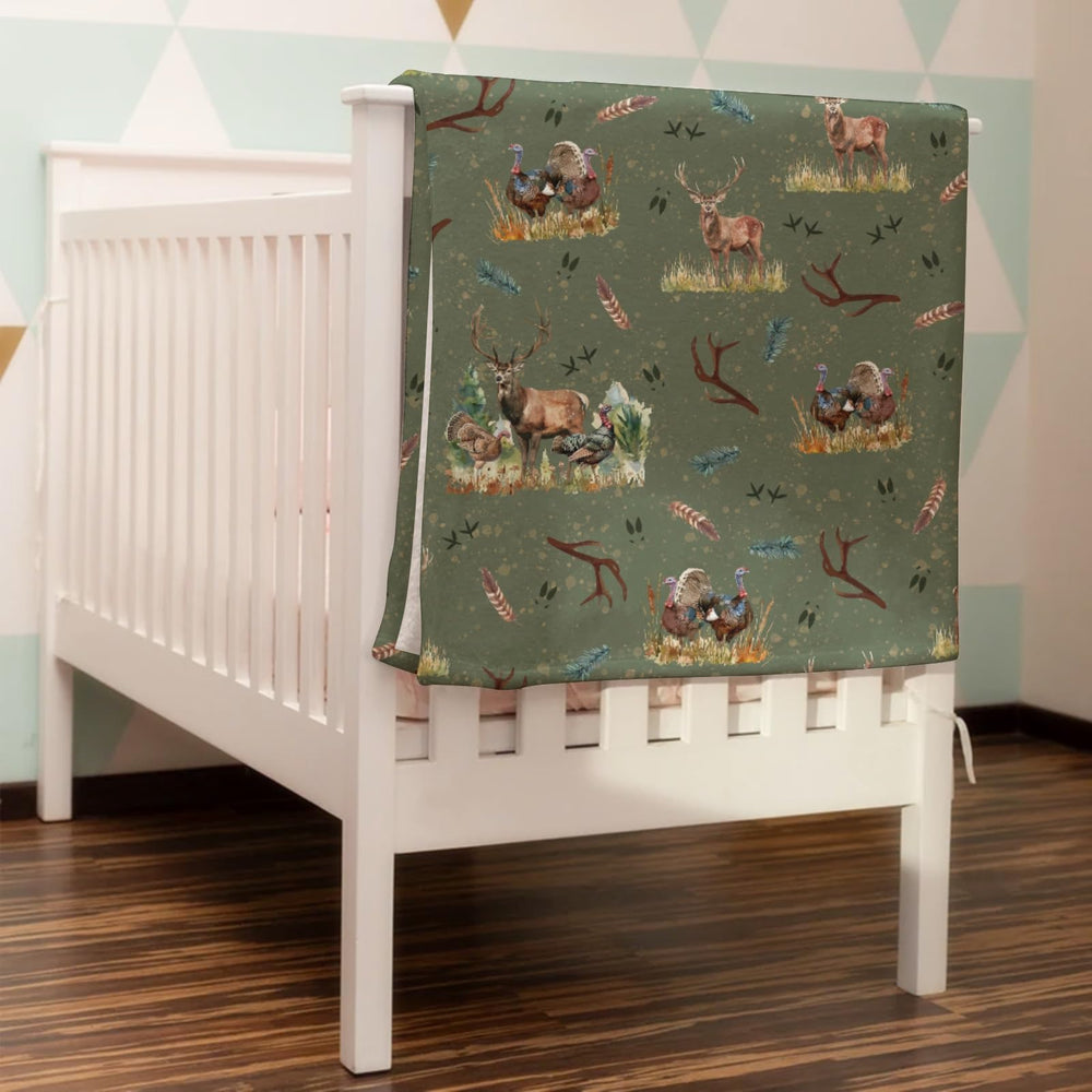 Soft flannel fabric provides breathable warmth in the KASTLEE blanket.