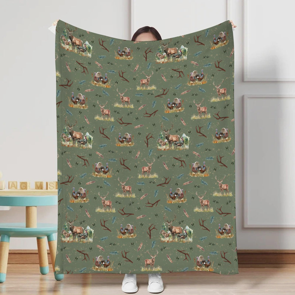 KASTLEE blanket features a turkey hunting design for stroller and car seat use.
