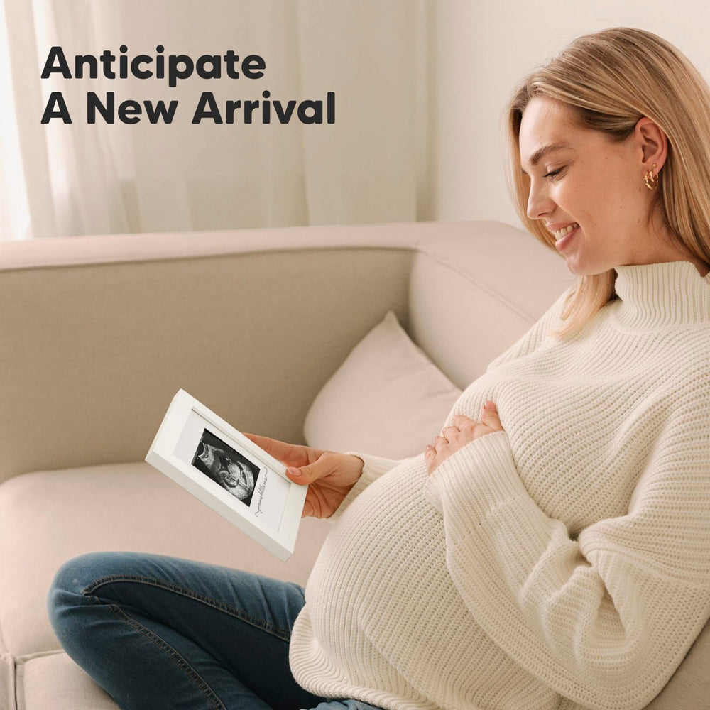 KeaBabies Baby announcement frame packaging emphasizes gift-ready presentation