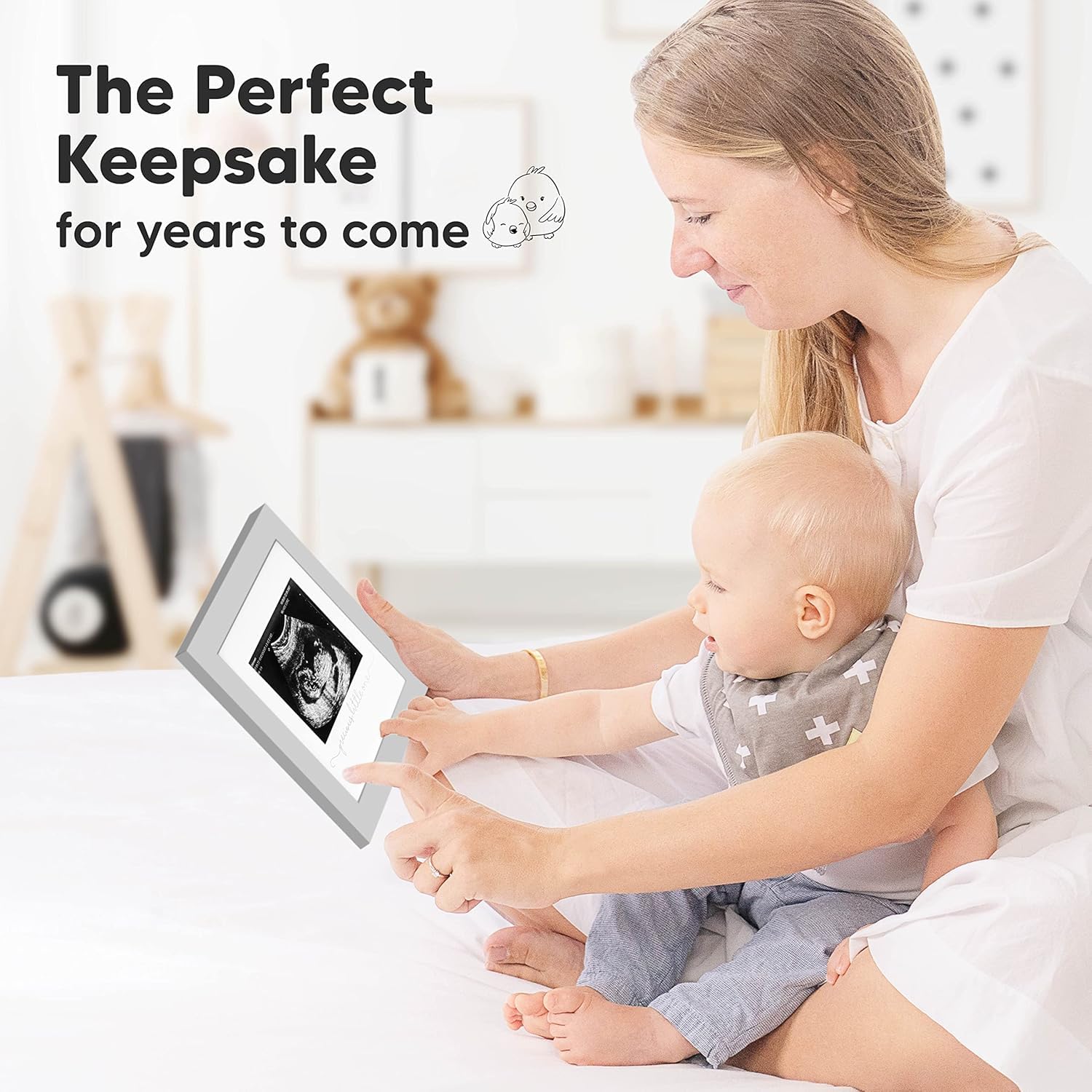 KeaBabies 7x7 Keepsake Frame fits compact spaces.