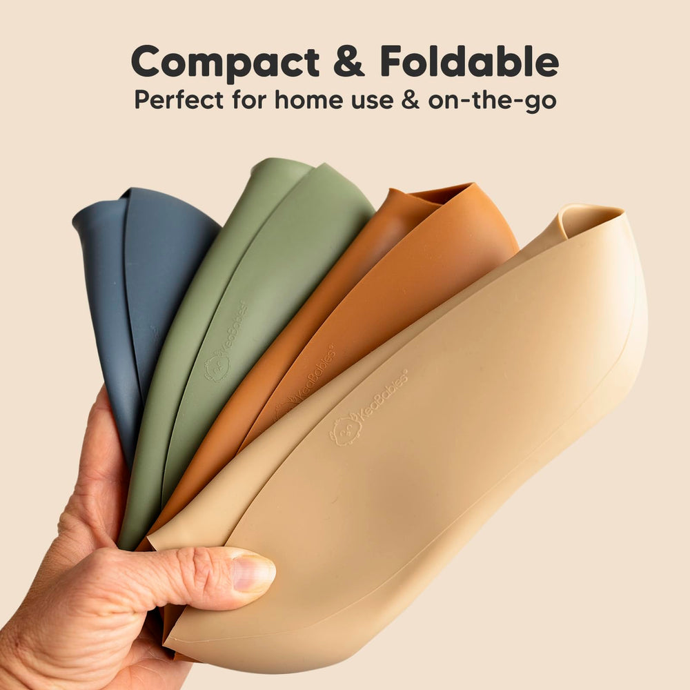 Keababies bib set with suction plates supports self-feeding.