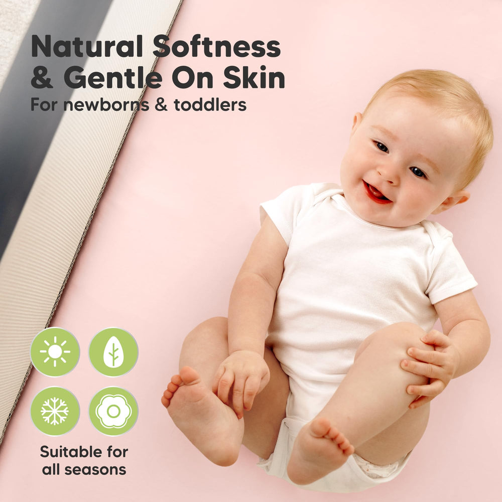 100% cotton GOTS-certified fabric provides gentle softness for baby skin.