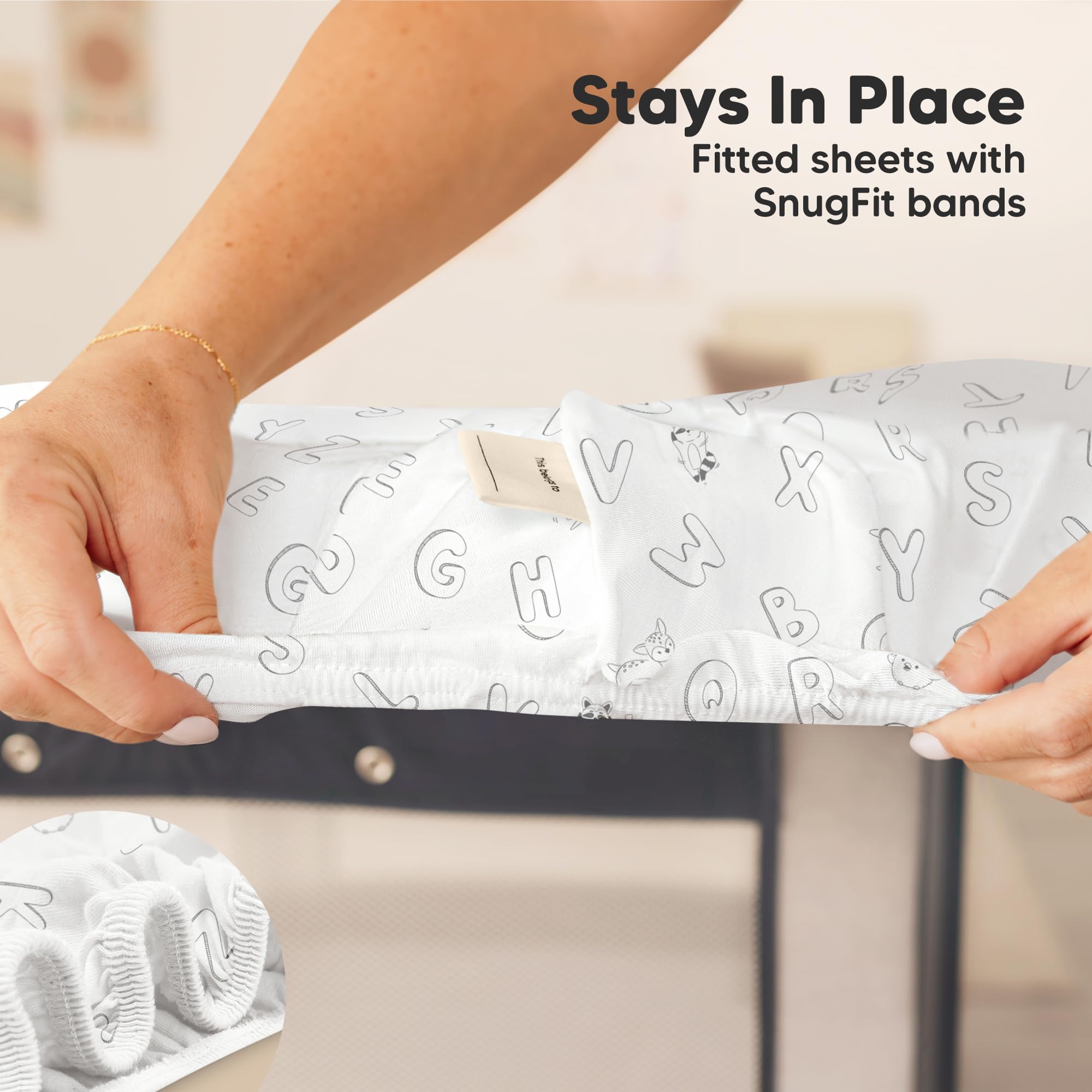 Label highlighting machine-washable and dryer-friendly care.