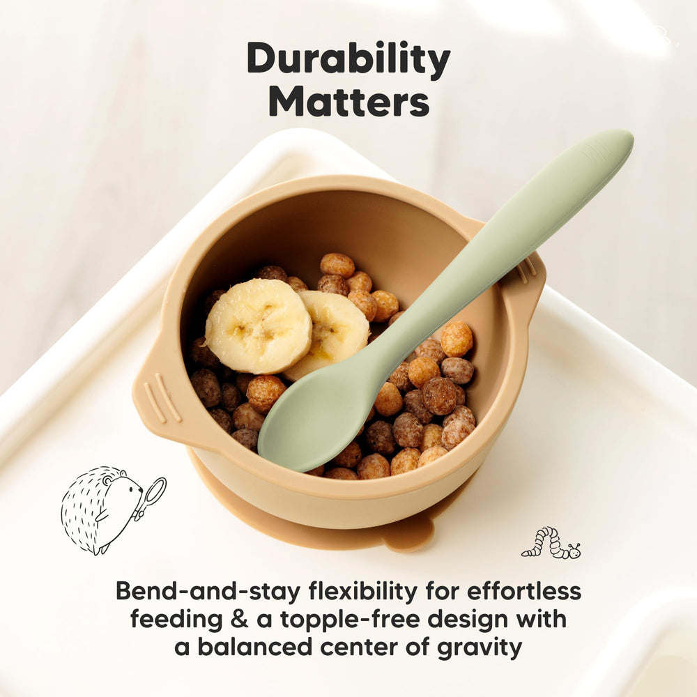 KeaBabies 3-pack spoons suit both boys and girls during feeding.