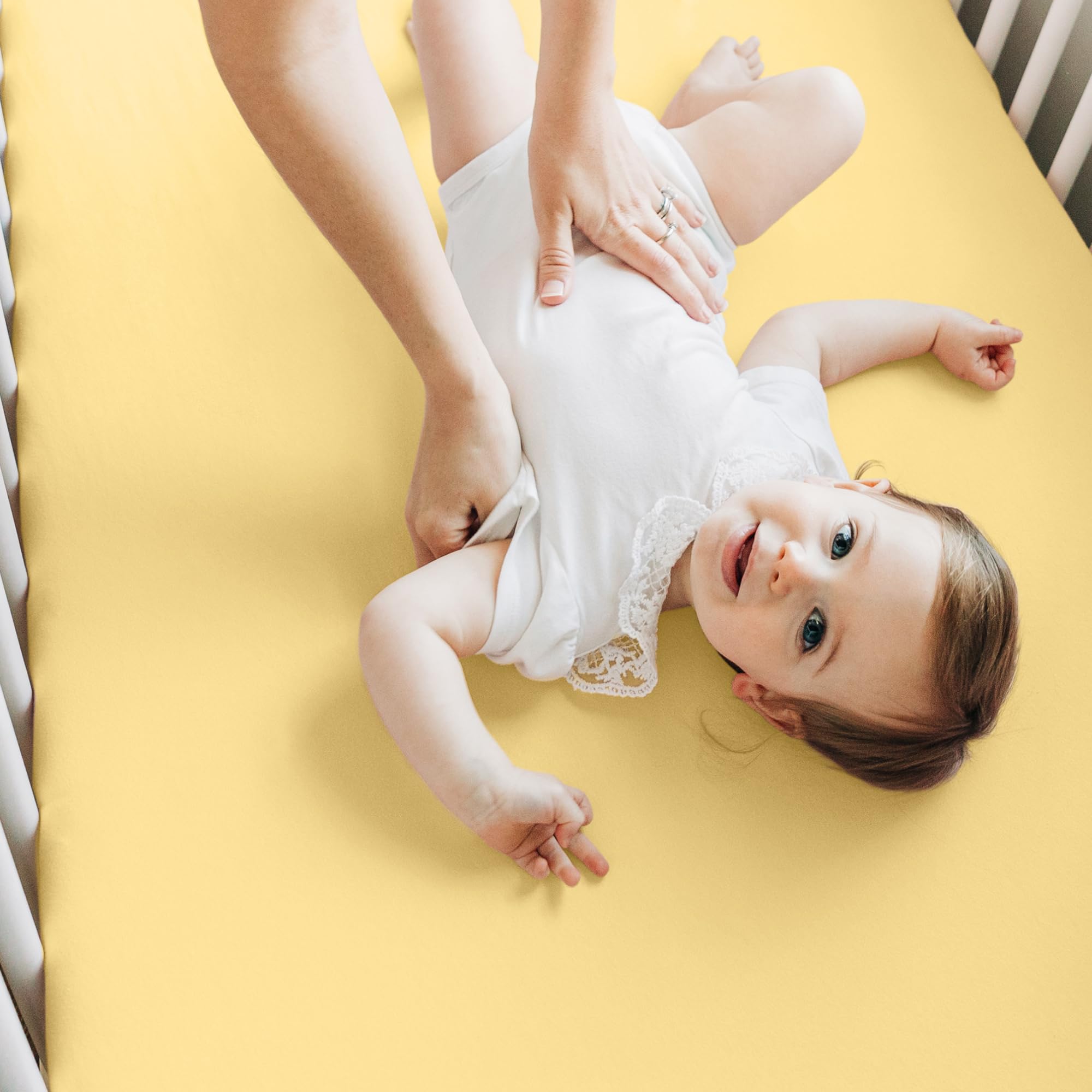 KeaBabies Sunshine color adds cheerful vibes to the nursery.