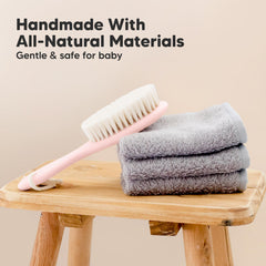 KeaBabies brush suited for wet and dry hair during bath time
