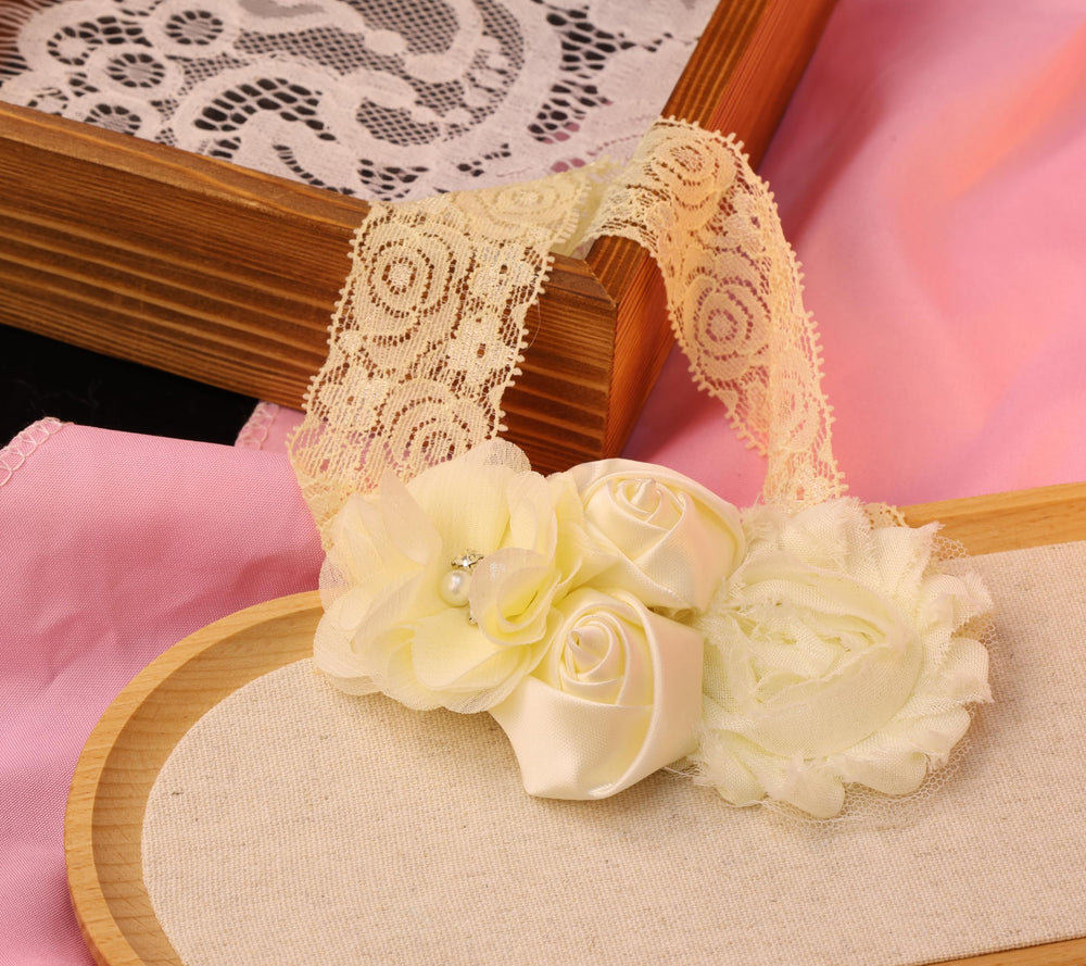 Kenjudess crystal crown headband adds delicate shimmer to princess looks