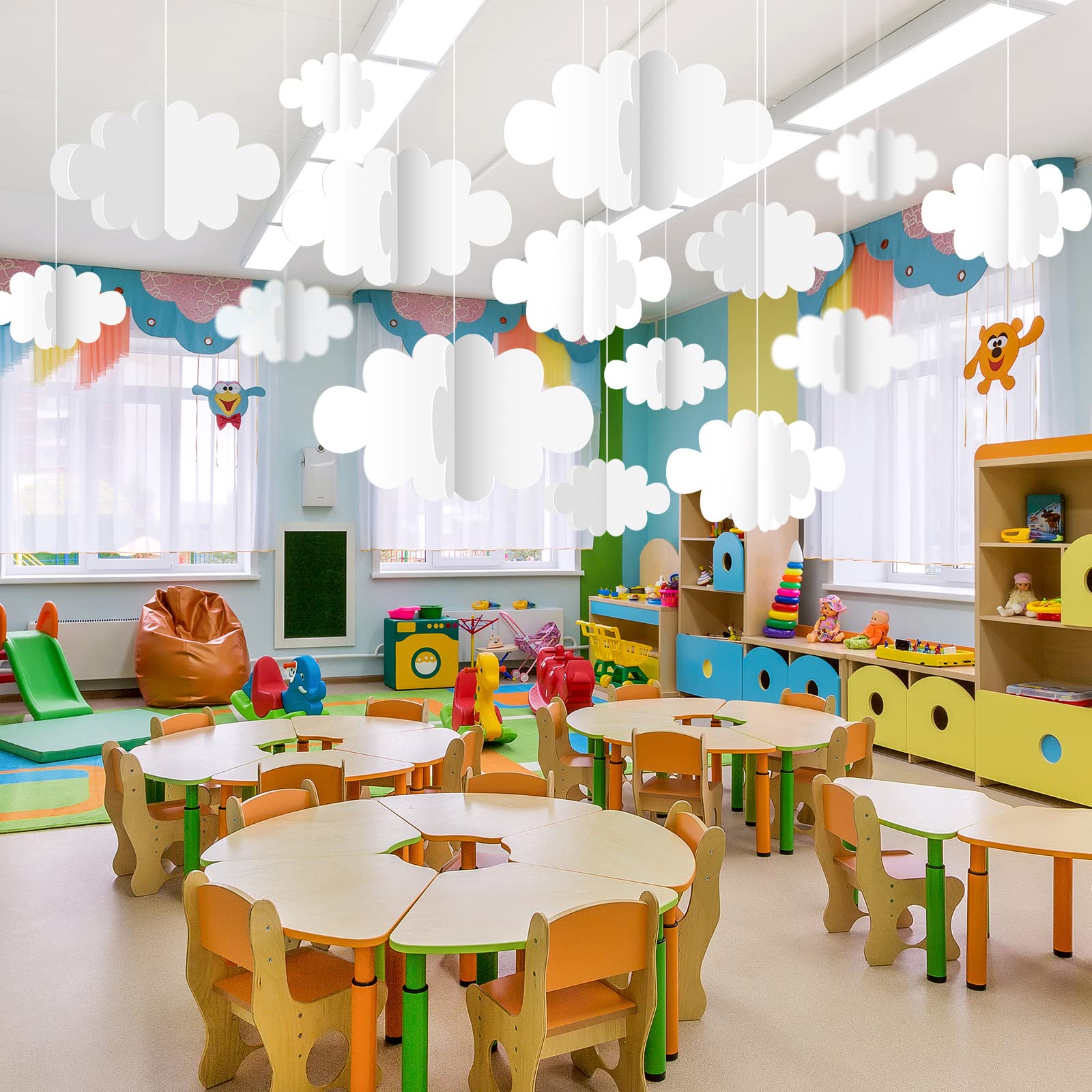 KFPPLXQ white cloud set is lightweight and reusable for events.