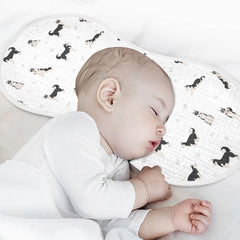 KICPOAY muslin burp cloth showing Husky design, gentle on delicate baby skin.