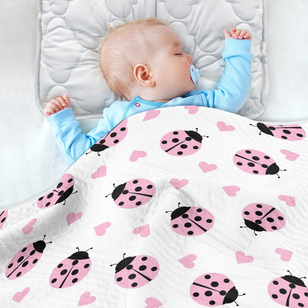 KICPOAY Swaddle close-up, soft fabric for daily cuddling and wrapping.