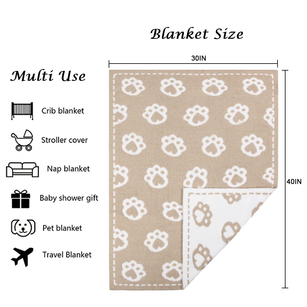 Kid Nation blanket's double-sided hearts add visual charm for cuddle time.