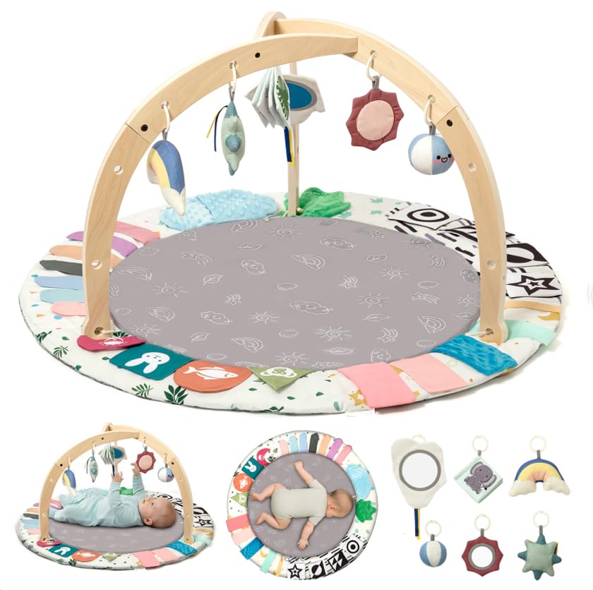 KIDL Baby Play Gym Mat with tummy-time focus supports early neck and upper body awareness.