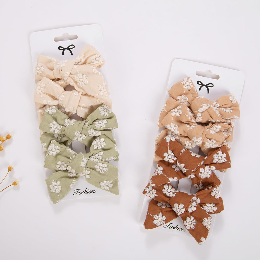 Kidocheese perfect-size hair clip holds hair away from eyes safely.