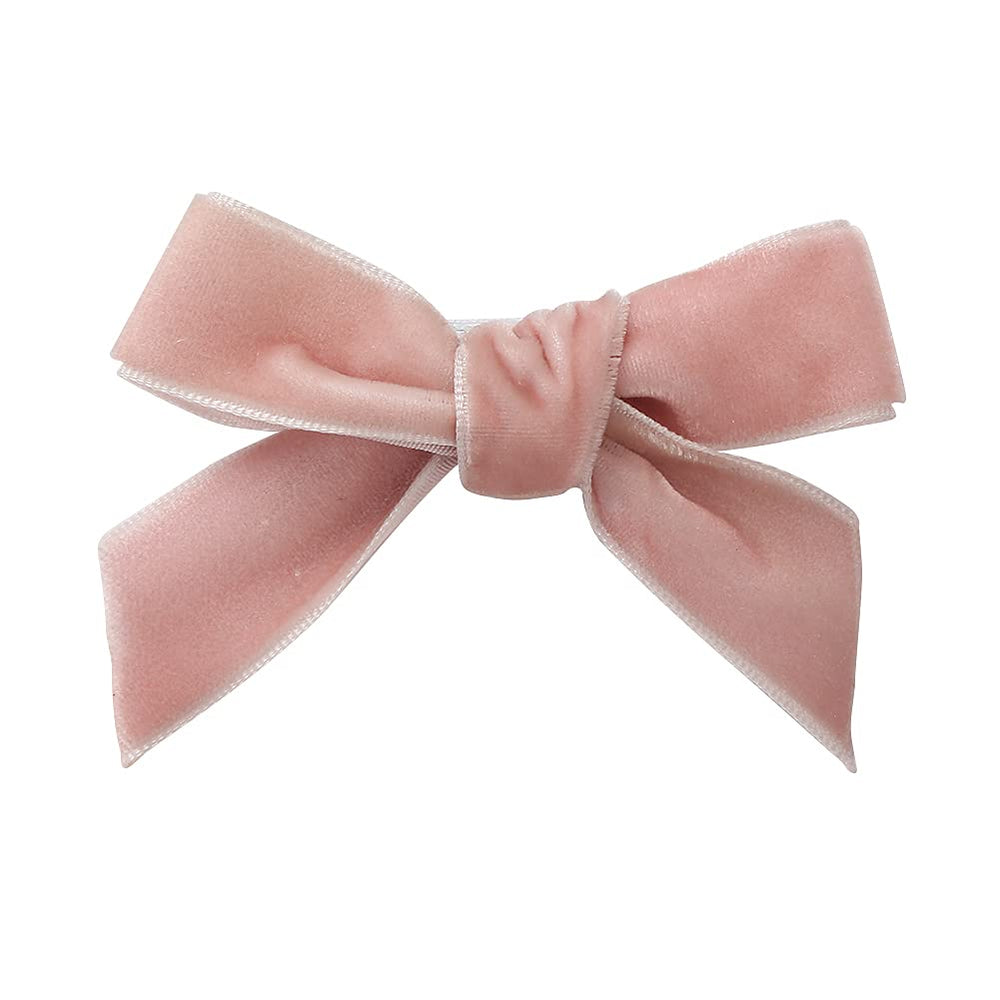 KIDOCHEESE baby photo prop ready adds charm to portraits.