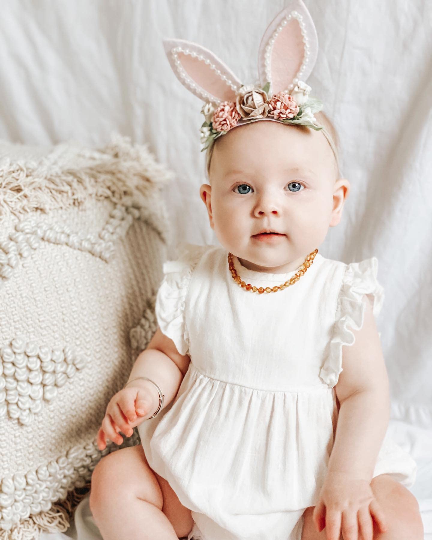KIDOCHEESE baby gift set for Easter celebrations and photos