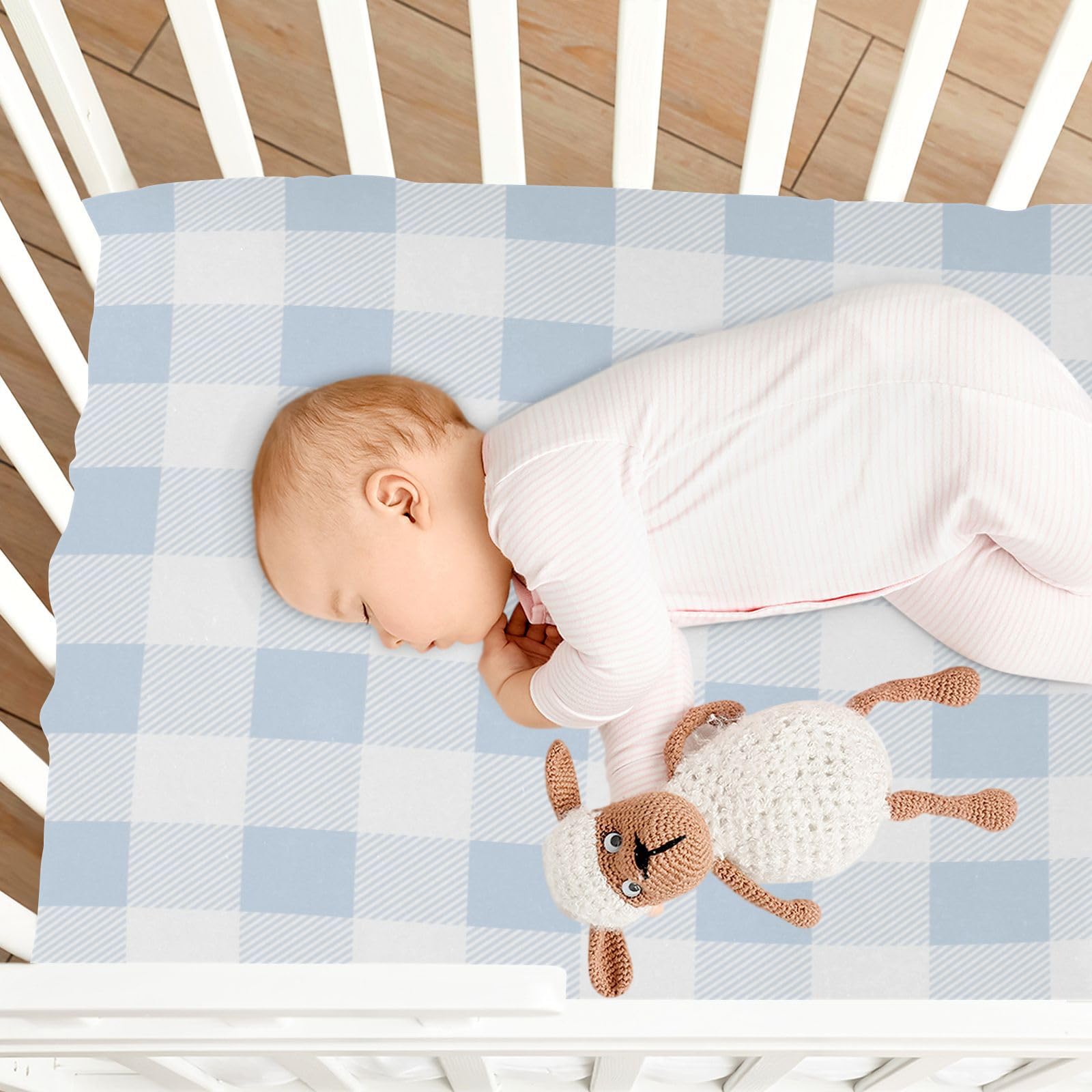Kigai gift-ready blue gingham crib sheet for baby showers.