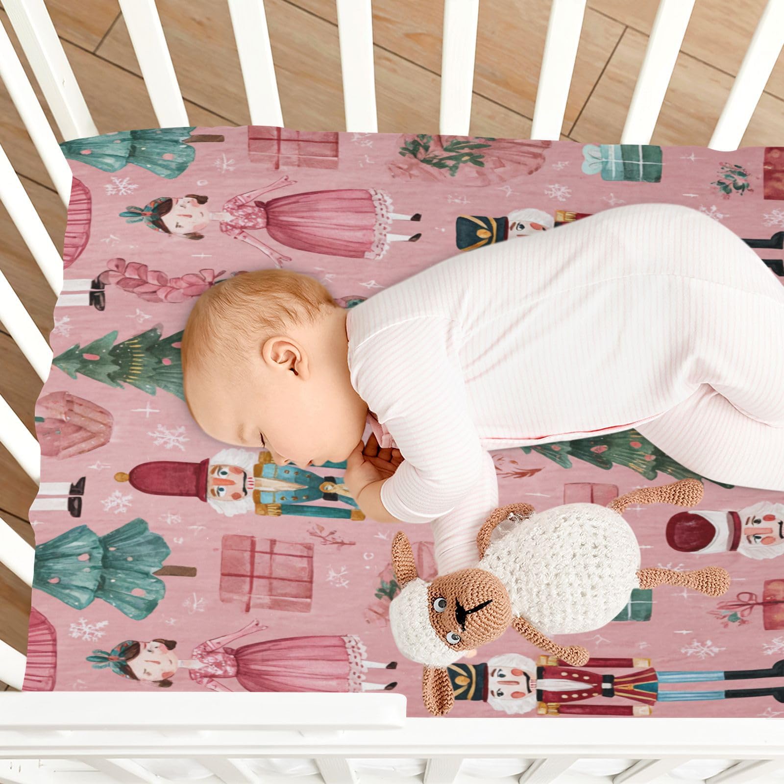 Kigai machine-washable cold-care crib sheet maintains softness
