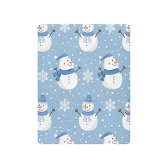 Kigai breathable cotton-like modal crib sheet keeps baby comfortable all night.