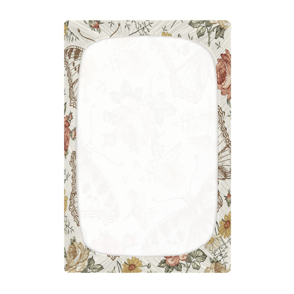 Kigai Vintage Butterfly crib sheet forest pattern enhances playful nursery decor.