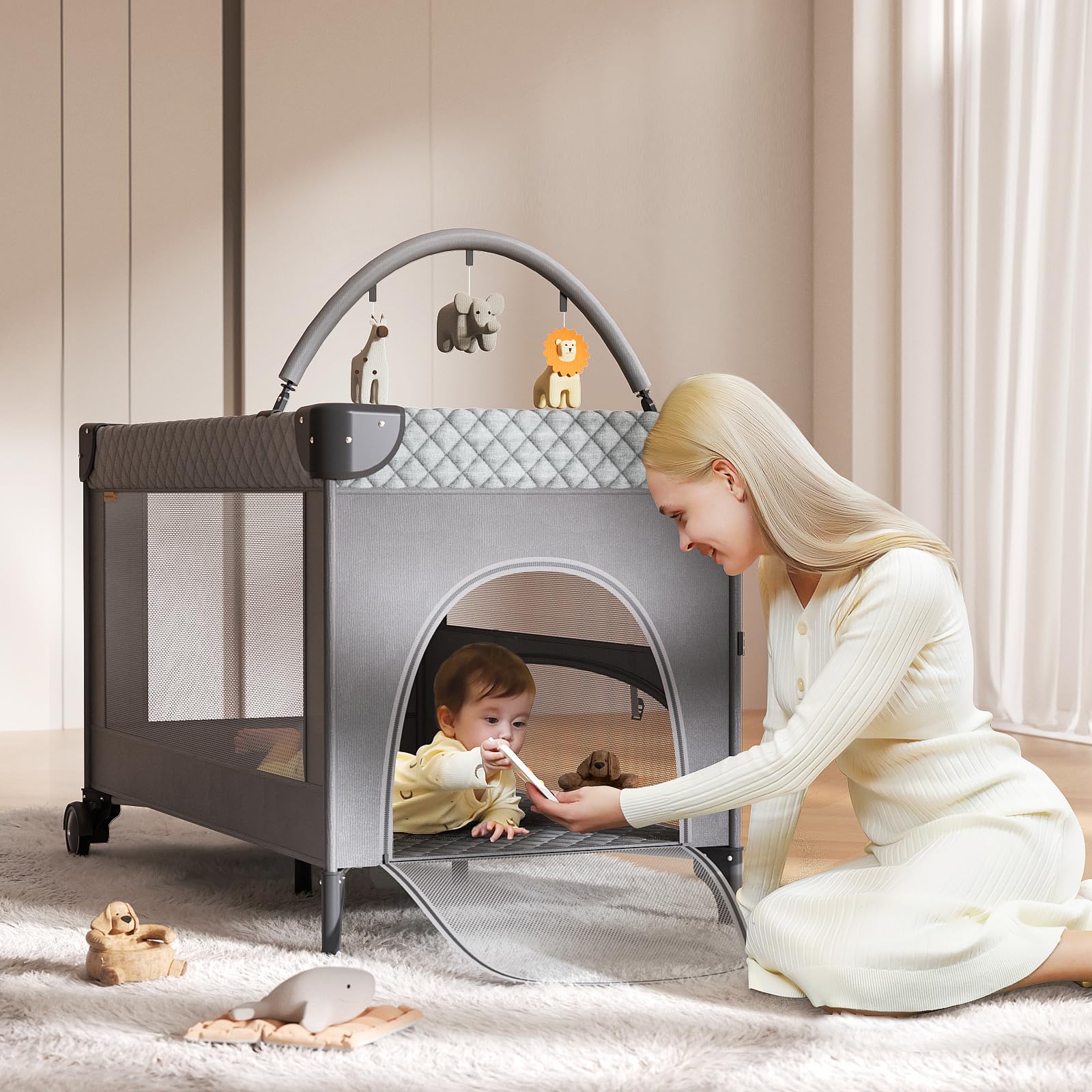 Kingobabys bottom storage keeps essentials within reach.