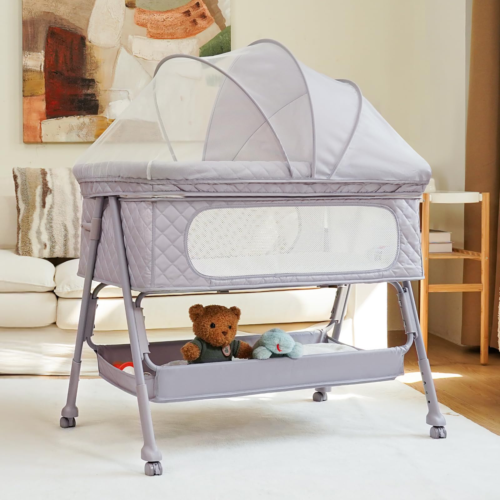 Kiniew baby-in-bedside-use keeps infant nearby during routines.
