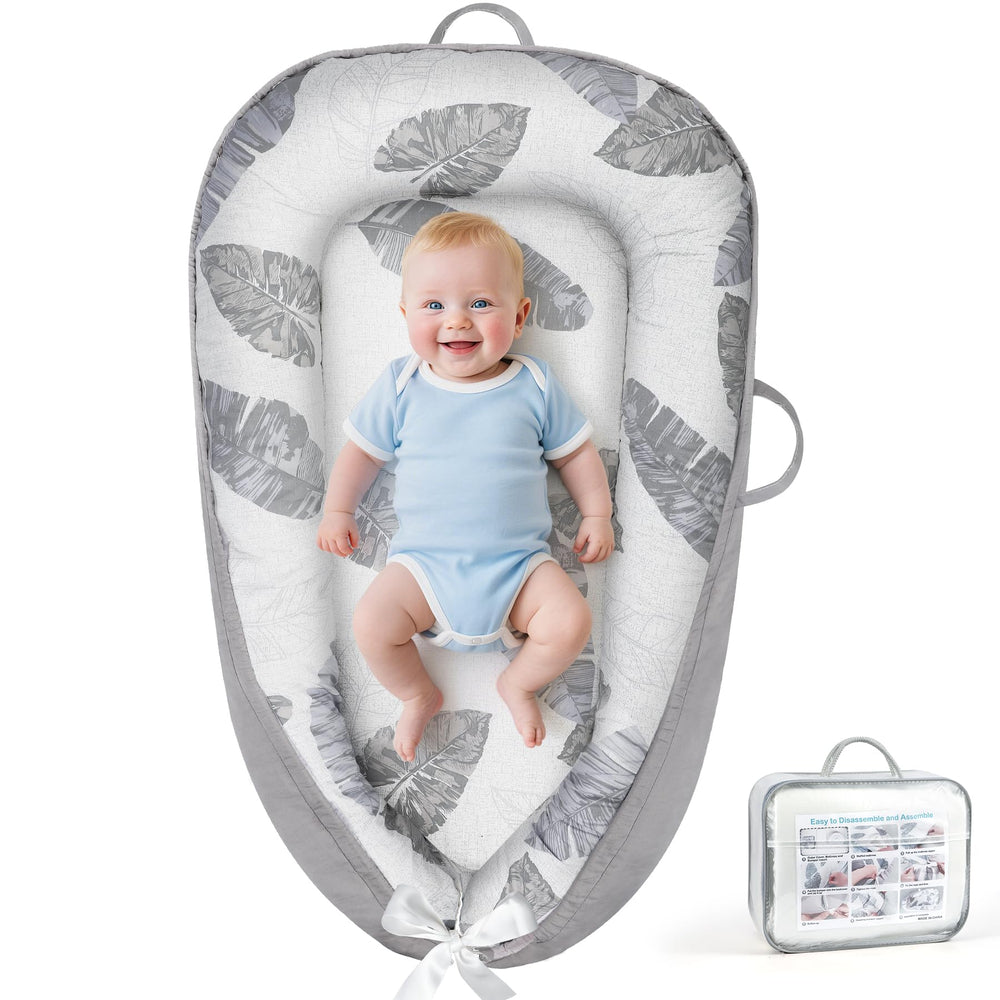 KISS GOLD baby lounger with soft cotton cover for breathable comfort.
