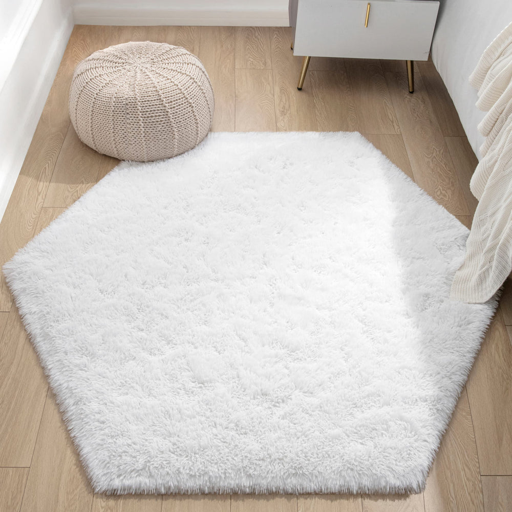 KIXINWA rug care: simple hand wash and air dry guidance.