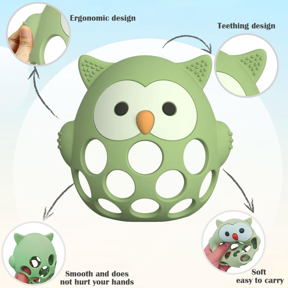 Kizadee teether with easy-clean silicone surface.