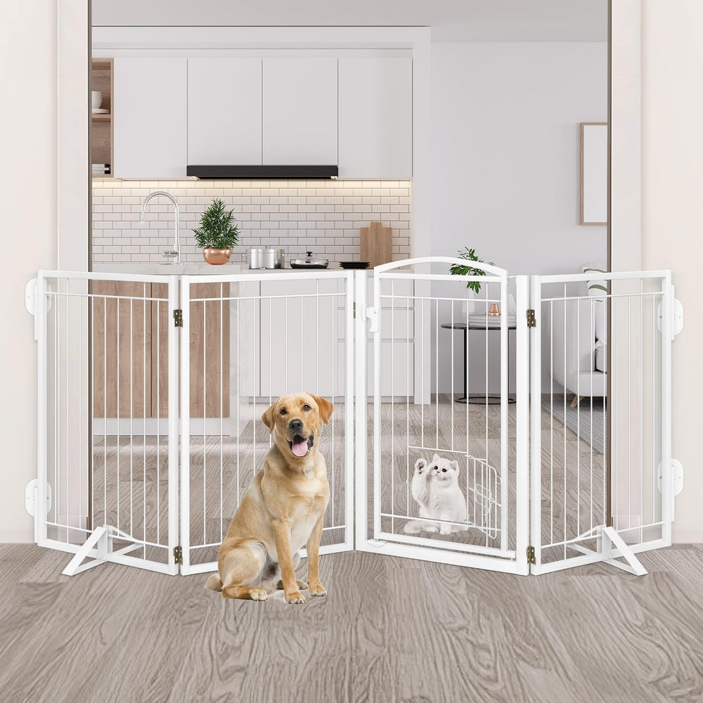 Klarana cat door measures 7.9 x 7.1 inches for easy pet separation