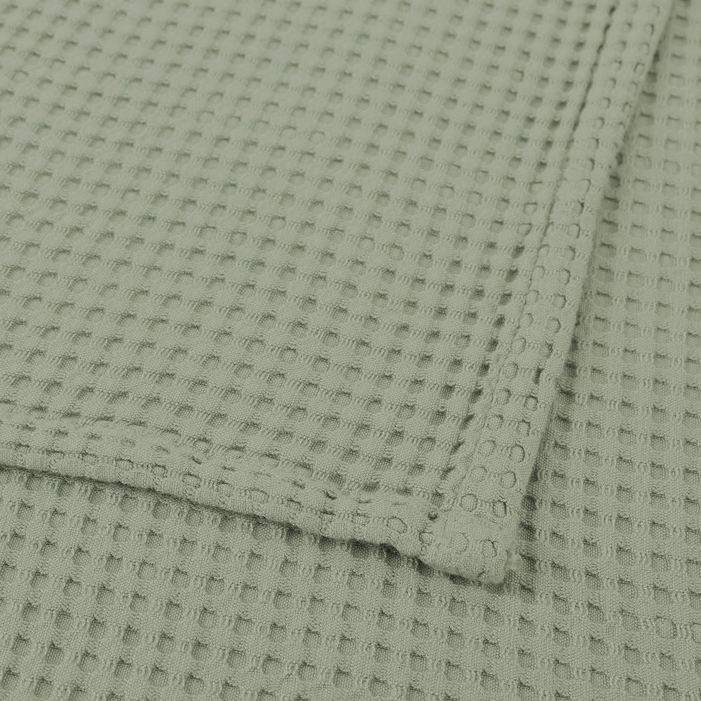 Kloovete Sage blanket used on a stroller for on-the-go protection.