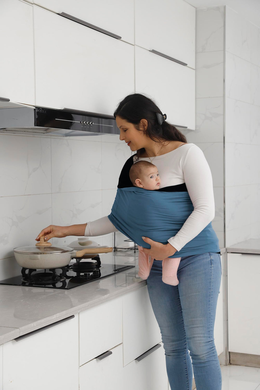 Kloovete baby wrap lightweight breathable material for daily use.