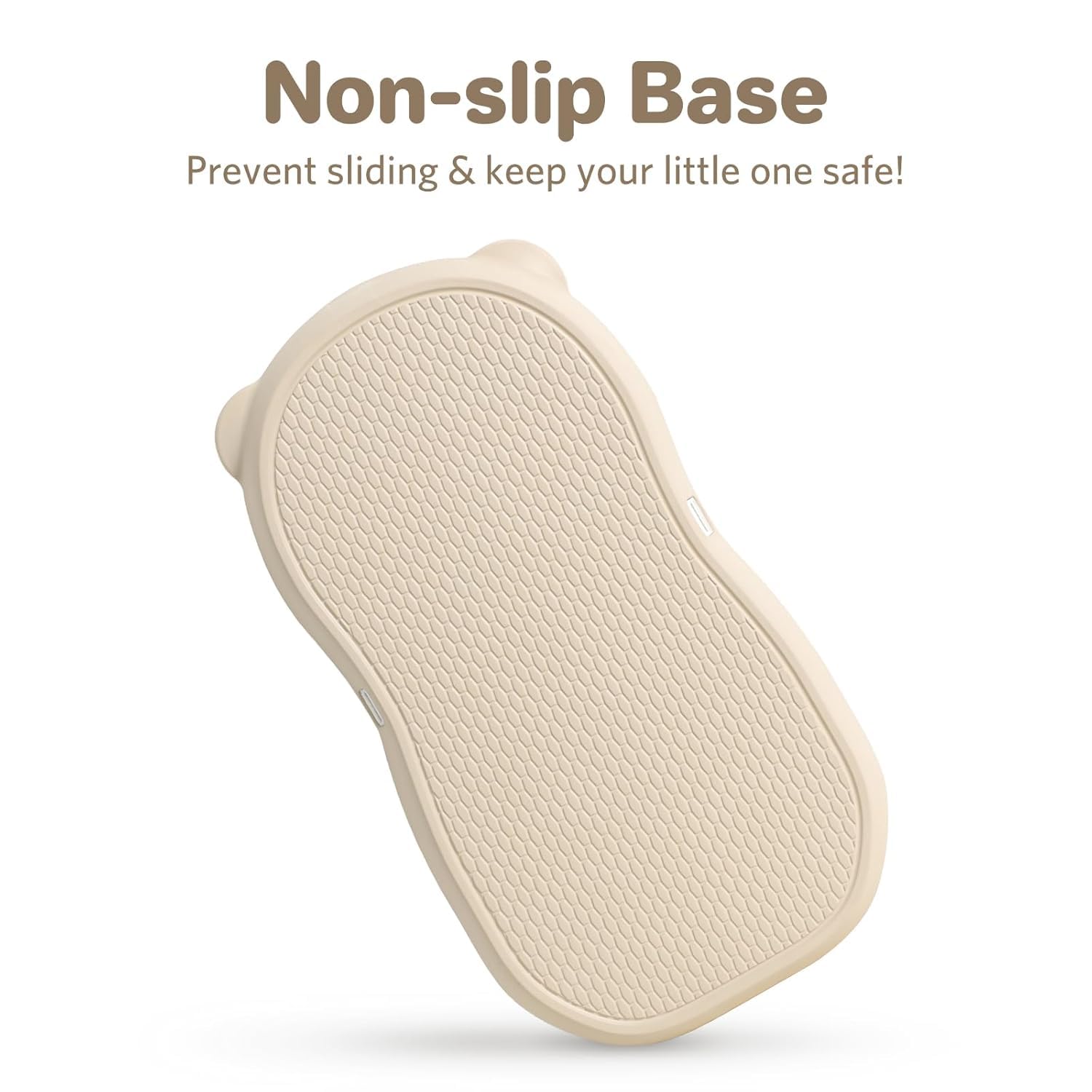 Knirose pad raised edges provide extra protection during diaper changes.