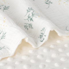 Knirose soft dot pattern adds playful nursery charm.