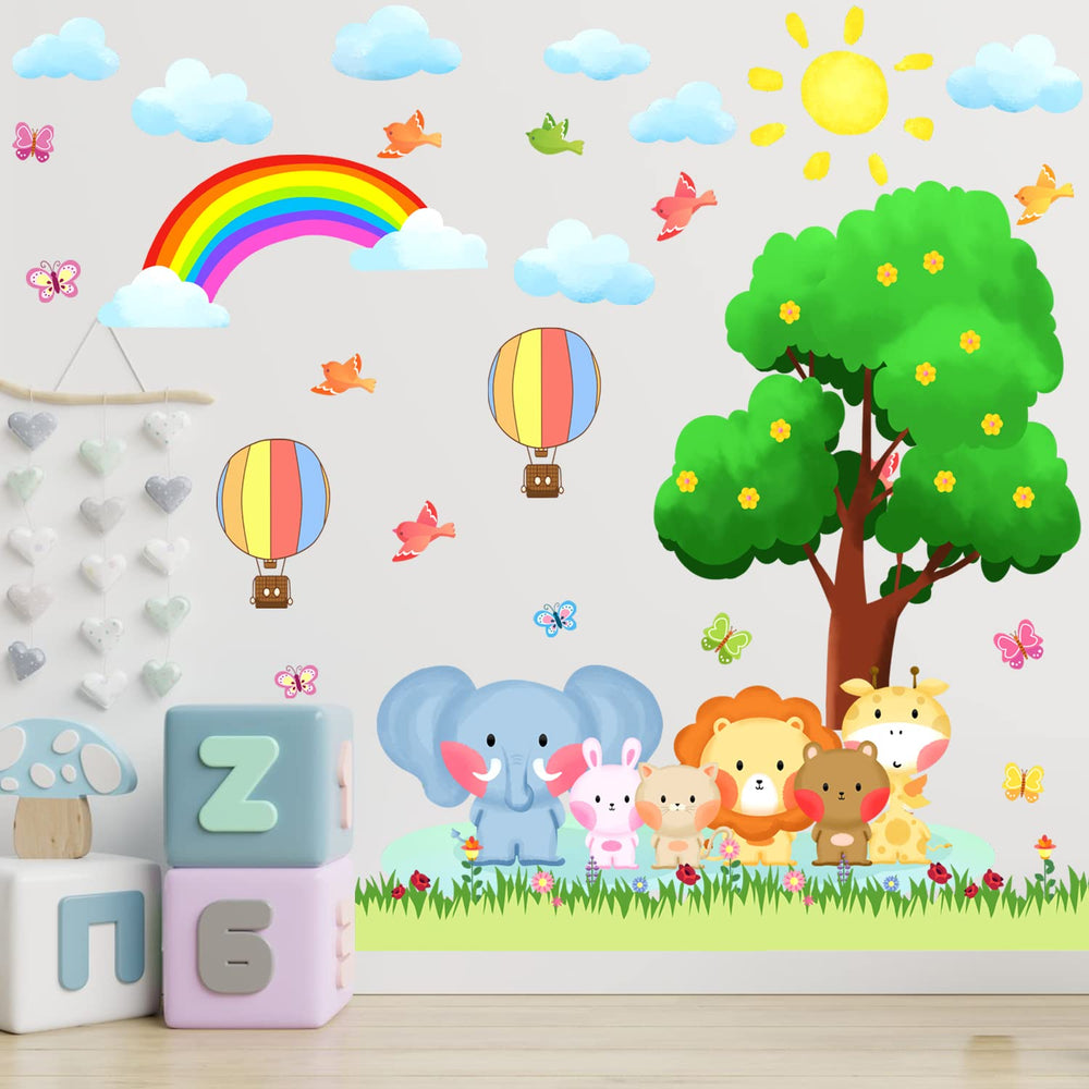 KOKOLAP woodland animals wall sticker creates a playful scene.